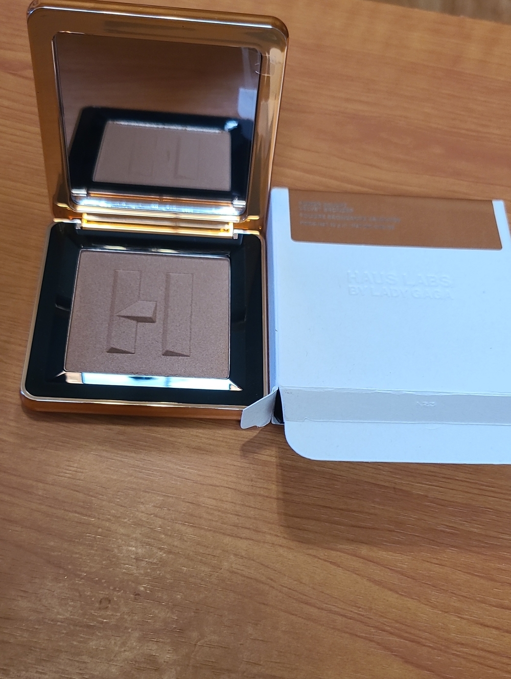 Haus Labs Power Sculpt Velvet Bronzer Medium Level 7 - New in Box
